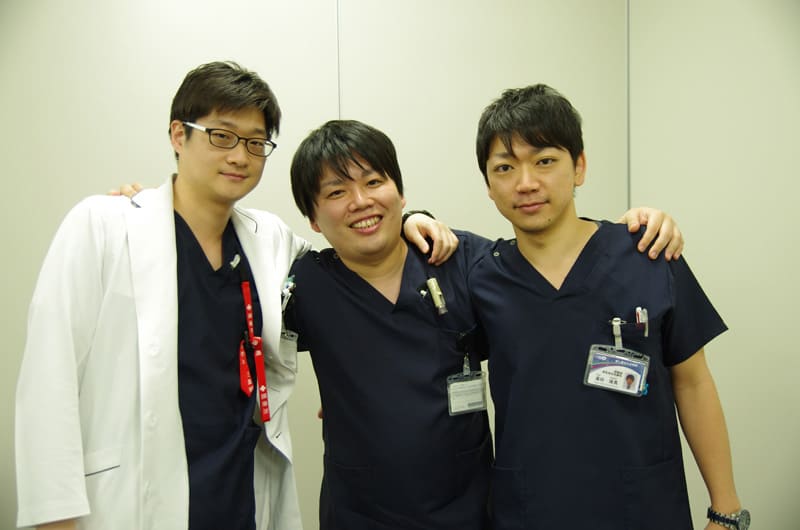 左から李勍熙先生、津英介先生、湯田琢馬先生