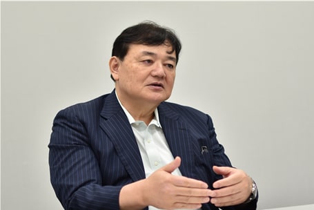 杉原 弘晃理事長